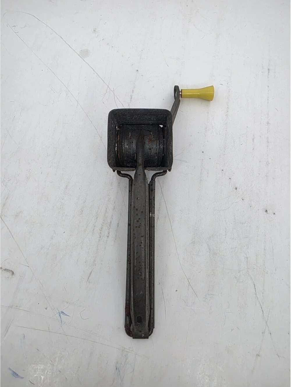 N/A vintage mouli